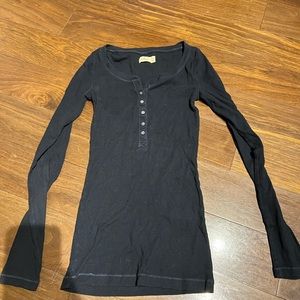 Hollister Navy Blue Long Sleeves Shirt